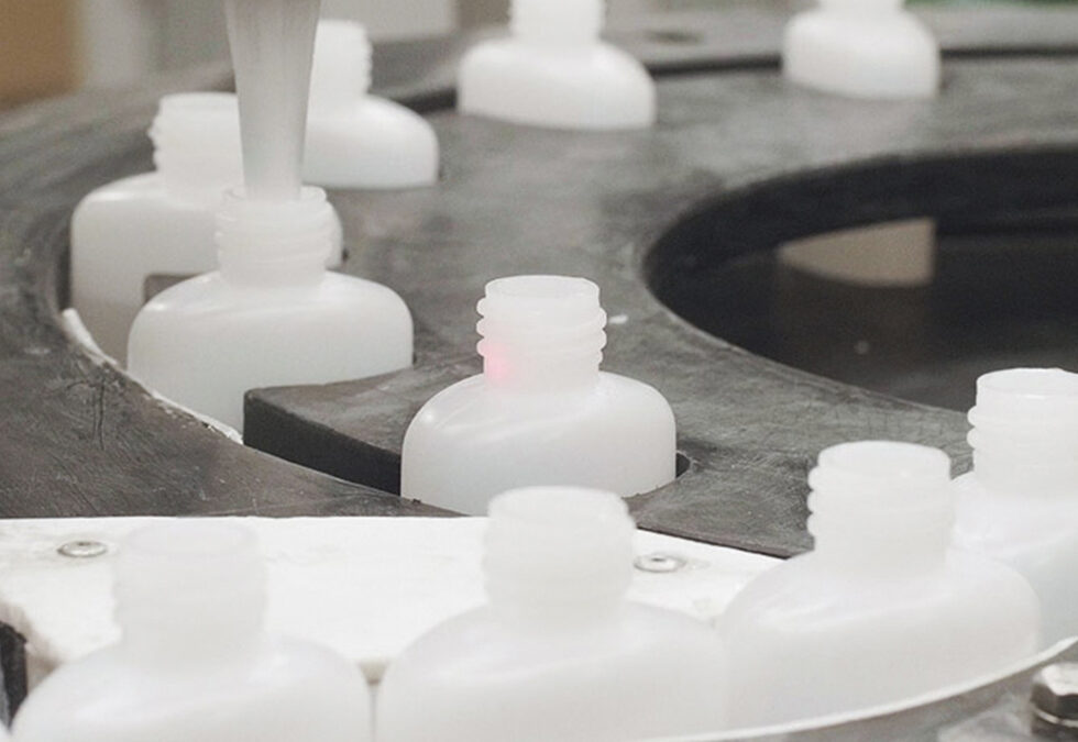 Magmont: innovación y experiencia en la fabricación de adhesivos y selladores industriales